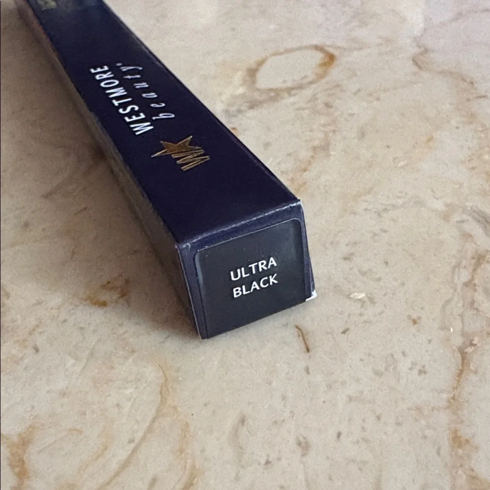 Westmore Beauty LASTING EFFECTS SOFT GLIDE EYELINER- Ultra Black
